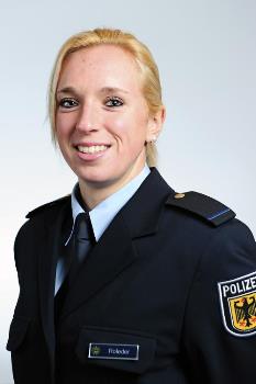 Friedrich-Wilhelm.Britt@polizei.bund_.de-Pressemitteilung-Weltmeister-David-Storl-bei-der-34.Deutschen-P-ME-Cindy-Roleder.jpg