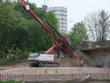 tbf060514_Possehlbruecke  Riesenbohrer HL_Kroeger_05