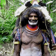 Medizinmann im Hochland von Papua-Neuguinea (Foto: Dr. Silke Bertram) 