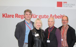 Christian Fischer, Gabriele Hiller-Ohm, MdB, Rüdiger Müller, Uwe Kühl (Drägerwerk AG & Co. KGaA) (v.l.n.r.) 