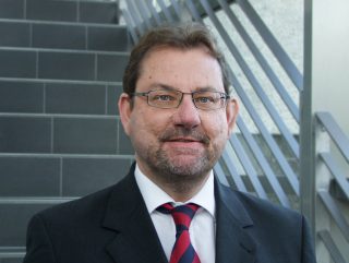  Zum Professor ernannt: Prof. Dr. Selden Peter Schröder