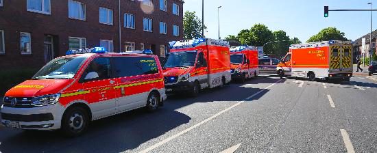 tbf070618_Neumuenster_Unfall mit Polizeiwagen_Nyfeler_004